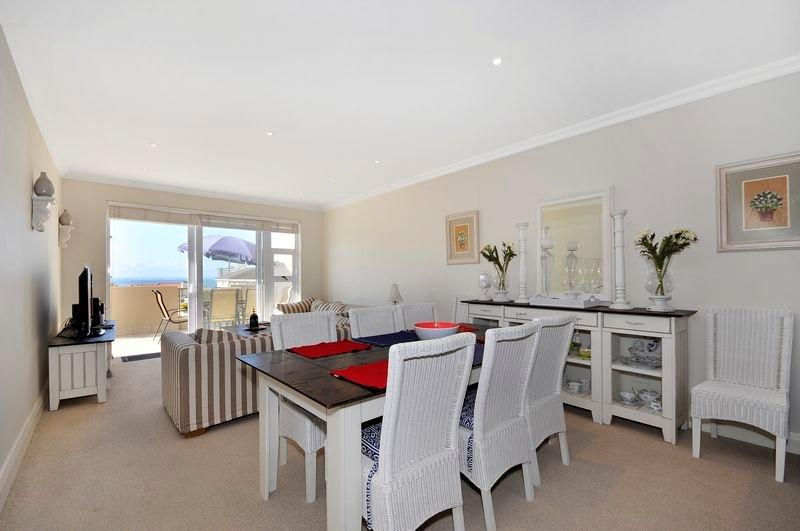 To Let 2 Bedroom Property for Rent in Humewood Eastern Cape